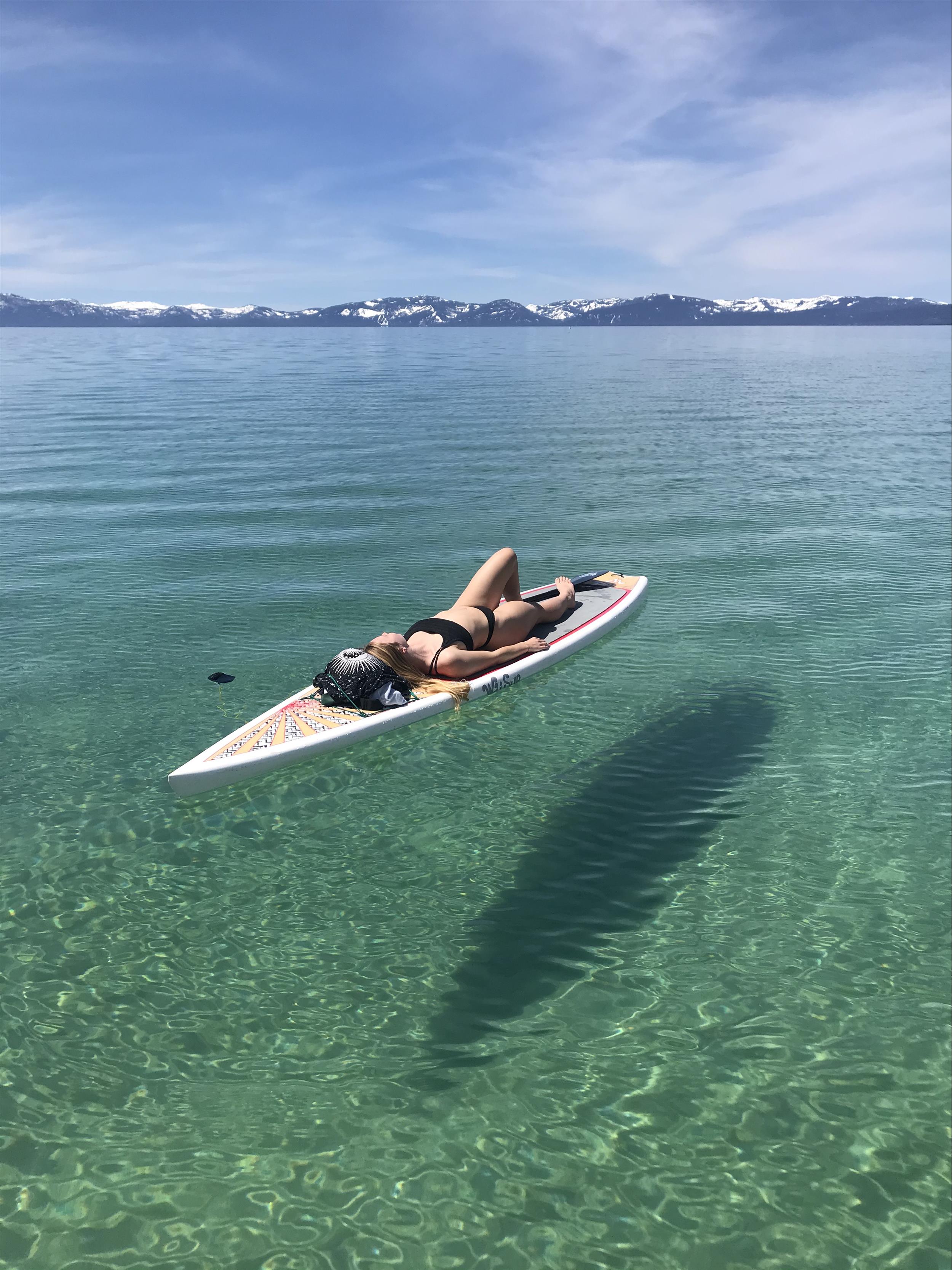 Floating on air,  Tahoe Clear water